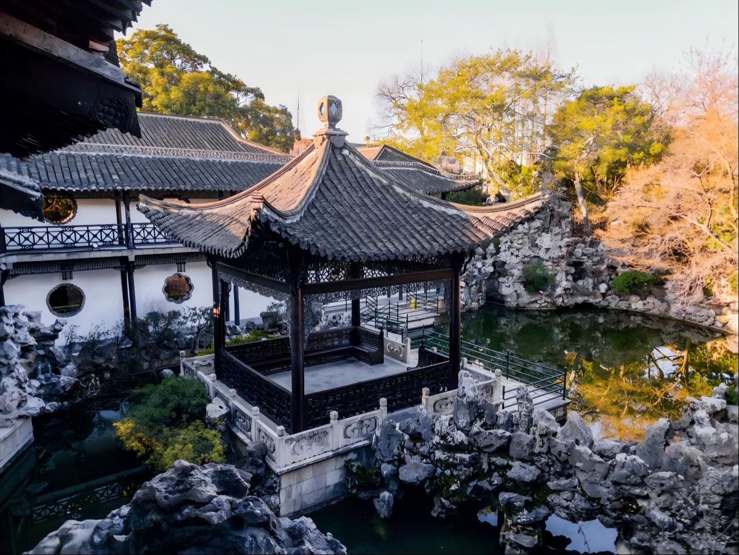 白蛇传戏曲表演