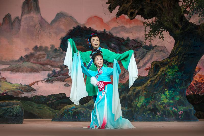 白蛇传戏曲表演